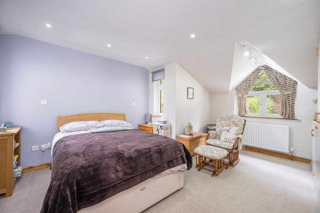 Bedroom- click for photo gallery